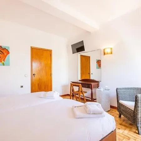 Flores - Close To The Amendoeira Golf