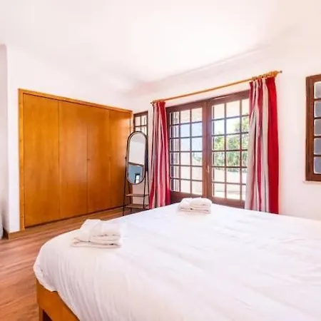 度假居 Flores - Close To The Amendoeira Golf