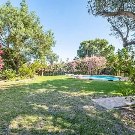 Flores - Close To The Amendoeira Golf 度假居 *