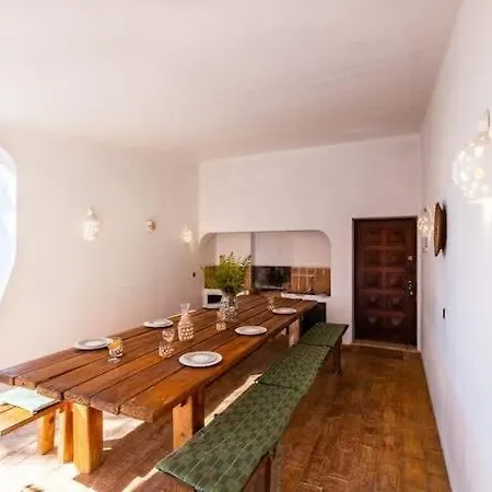 Flores - Close To The Amendoeira Golf 度假居